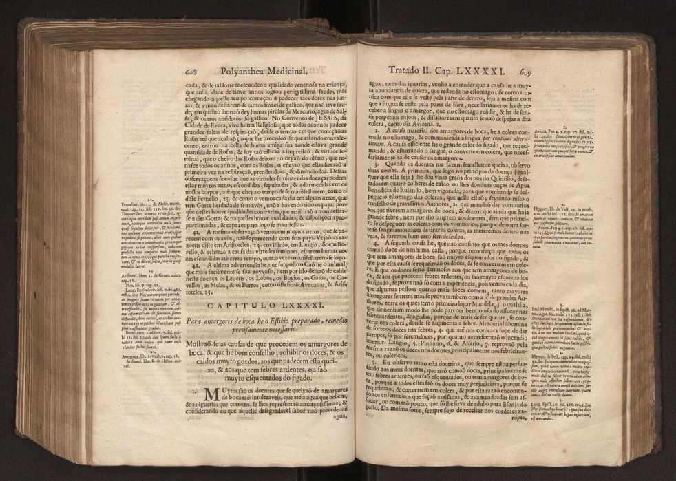 Polyanthea medicinal. Noticias galenicas, e chymicas, repartidas em tres tratados ... por Joam Curvo Semmedo ... 332
