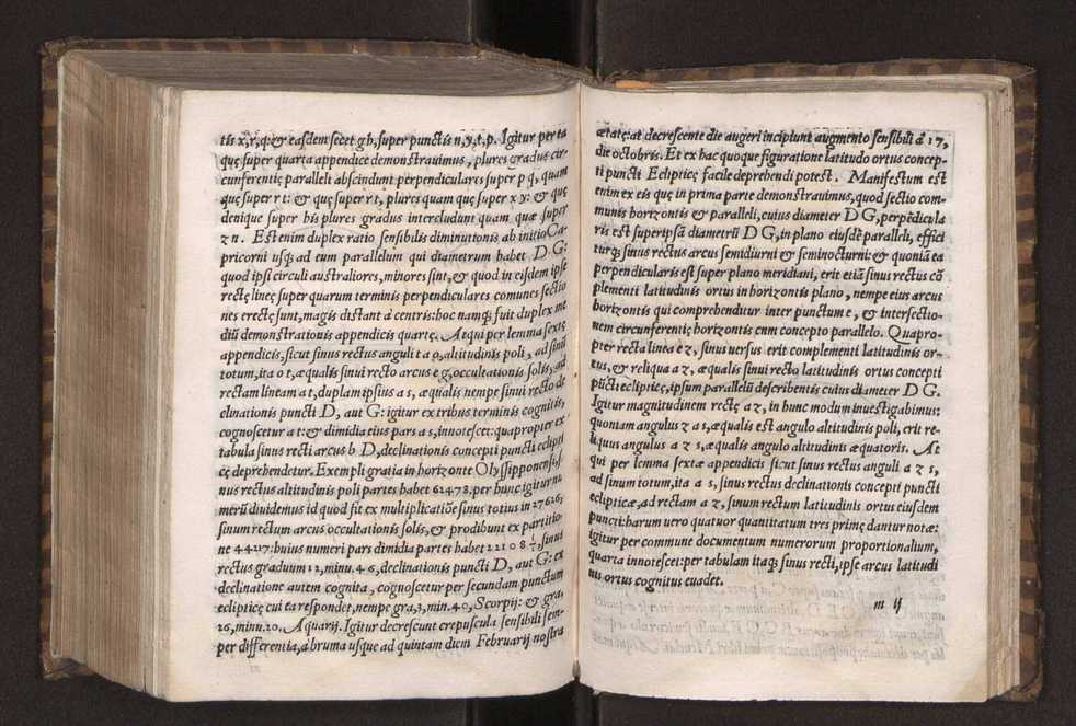 Petri Nonii Salacie[n]sis, De Crepusculis liber unus, nu[n]c rece[n]s & natus et editus. Item Allacen Arabis vetustissimi, de causis crepusculorum liber unus, a Gerardo Cremonensi iam olim latinitate donatus, nunc vero omniu[m] primum in lucem editus 46